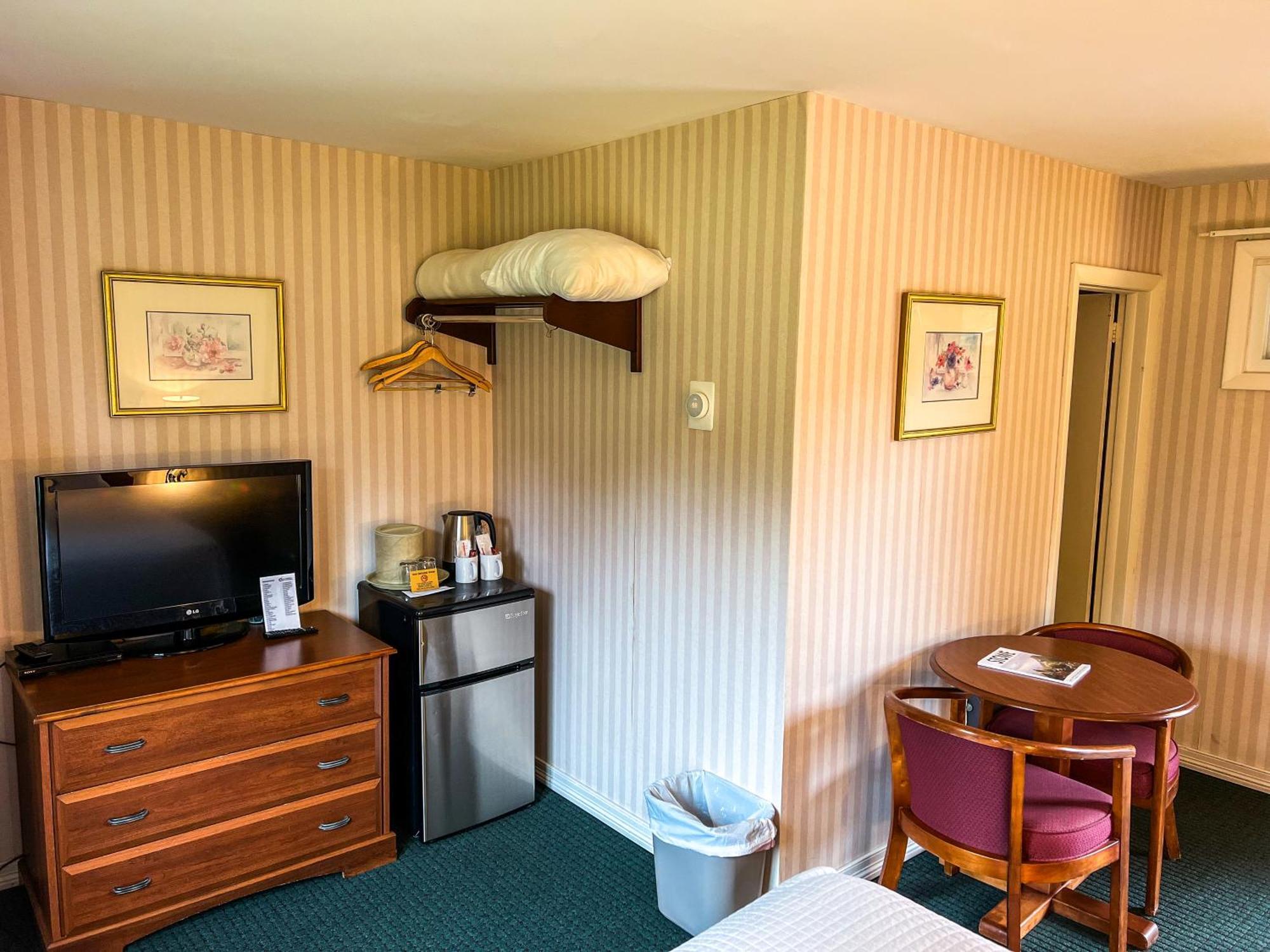 Stowe Motel & Snowdrift ภายนอก รูปภาพ