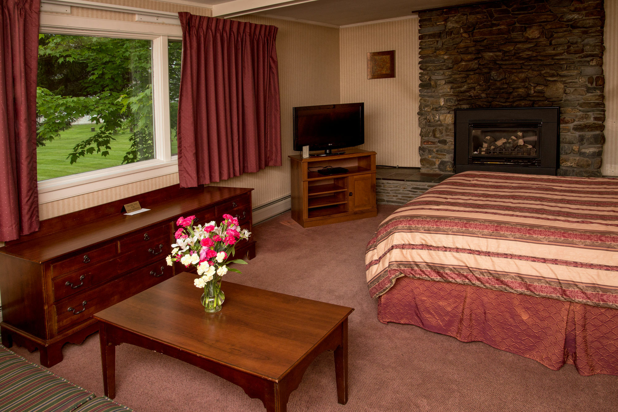 Stowe Motel & Snowdrift ภายนอก รูปภาพ
